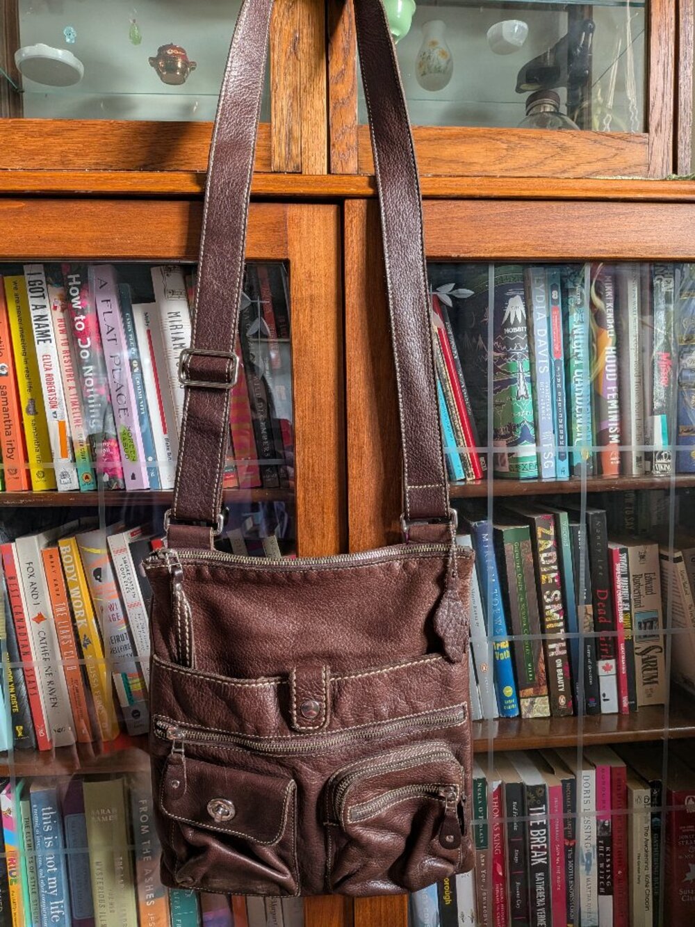 Vintage Roots Canada Venetian Village Crossbody Bag Brown Tribe Pebbled Leather